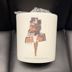 Shopping girl candle